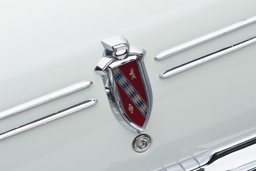 Логотип Buick Limited Convertible 1958 года  (фото 40 из 57)